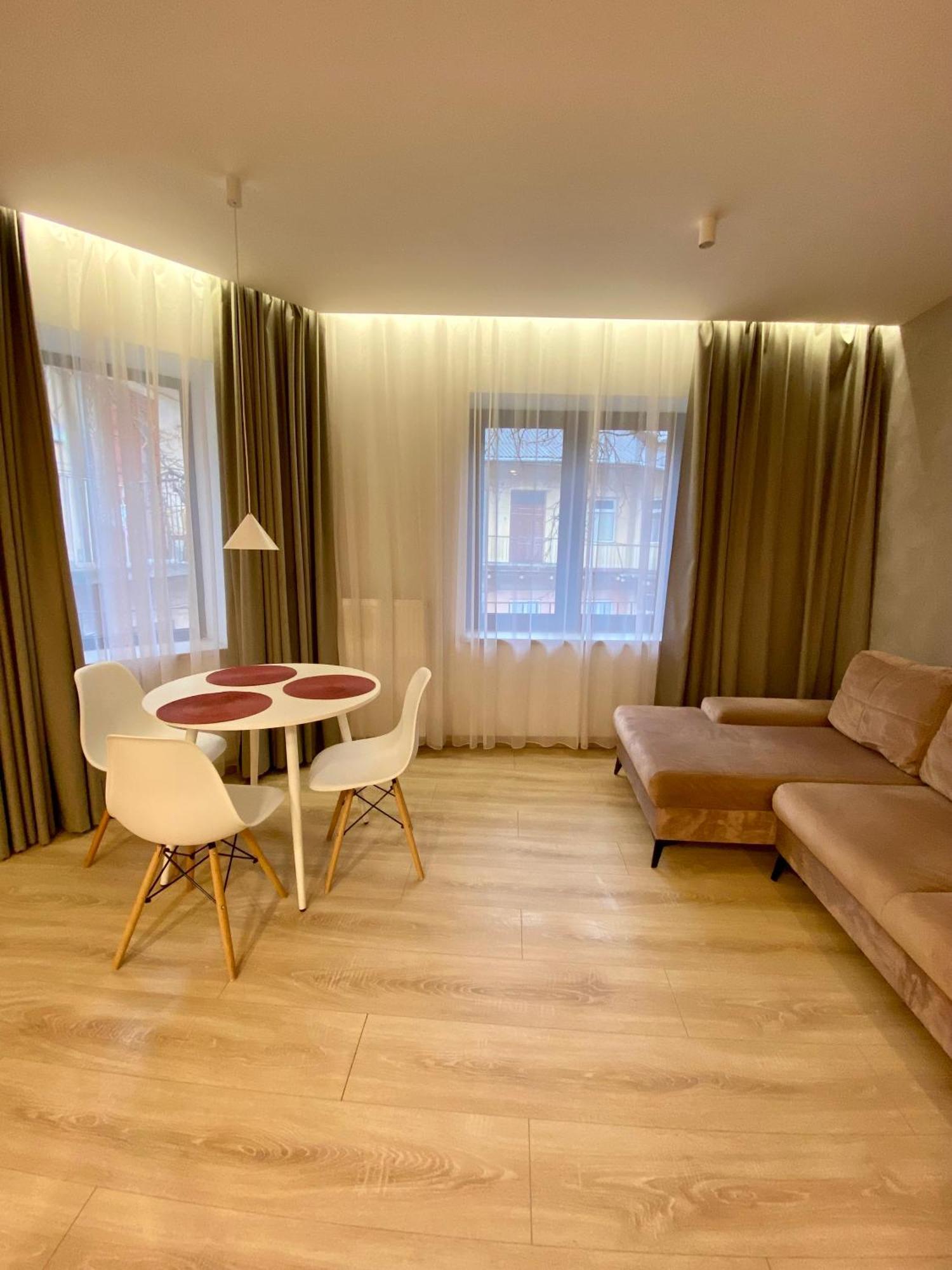 Nalyvaika Lviv Apartments Buitenkant foto